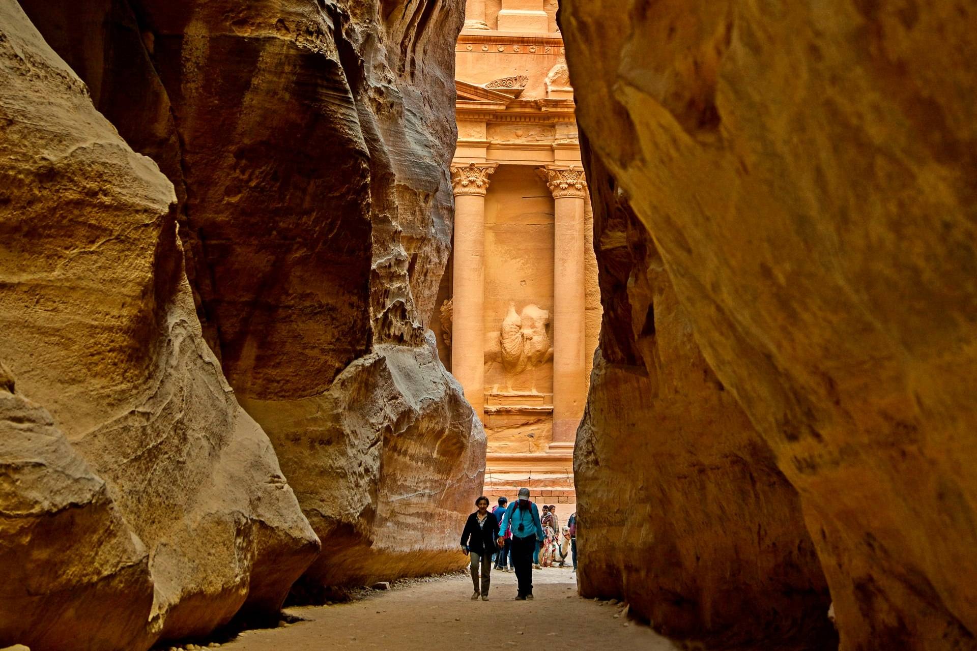 Petra Tours And Excursions Via Jordan